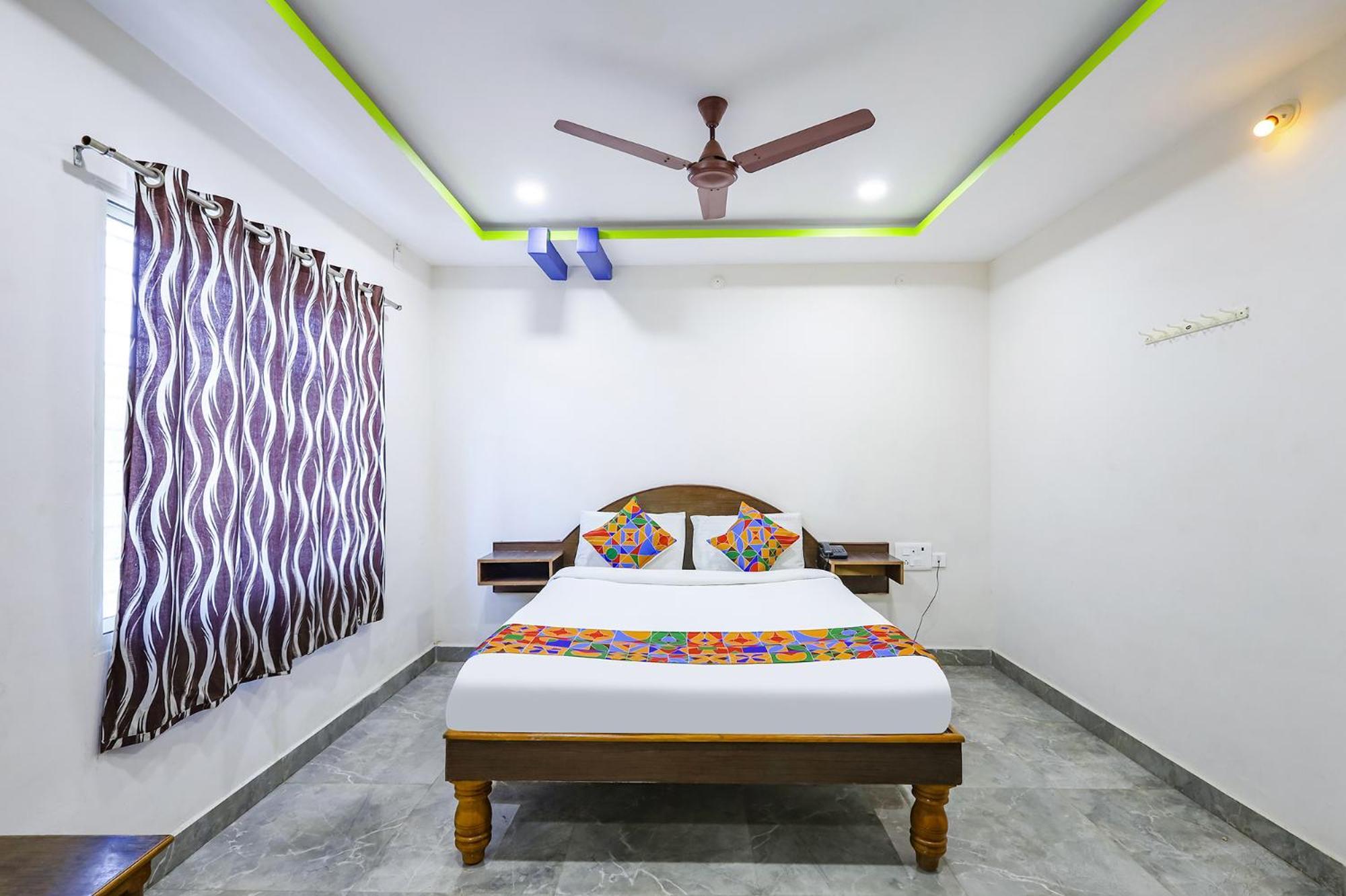 Hotel Capital O Lakshmi Residency à Tirupati Extérieur photo